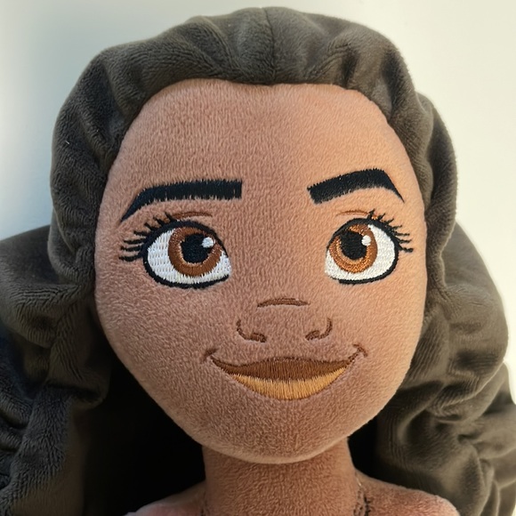 🍀Sale 4/$20 Disney Store Teenage Moana Doll - Picture 2 of 5